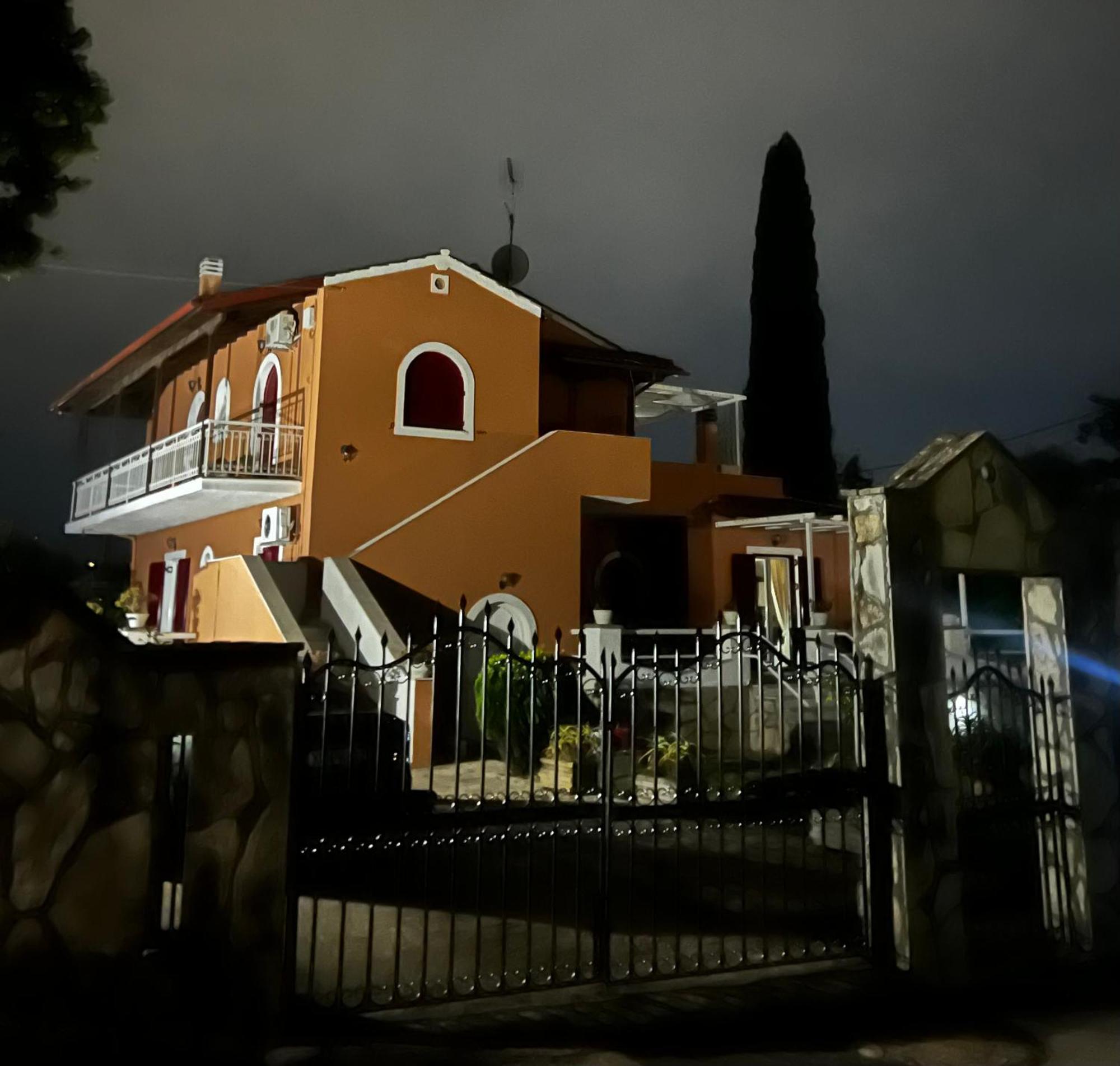 Villa Nisi Gerekou Kontokali Bagian luar foto